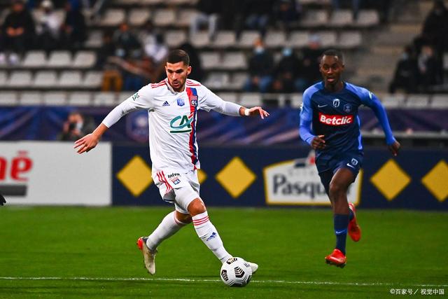 关于里昂全队表现火热，零封对手夺得胜利的信息