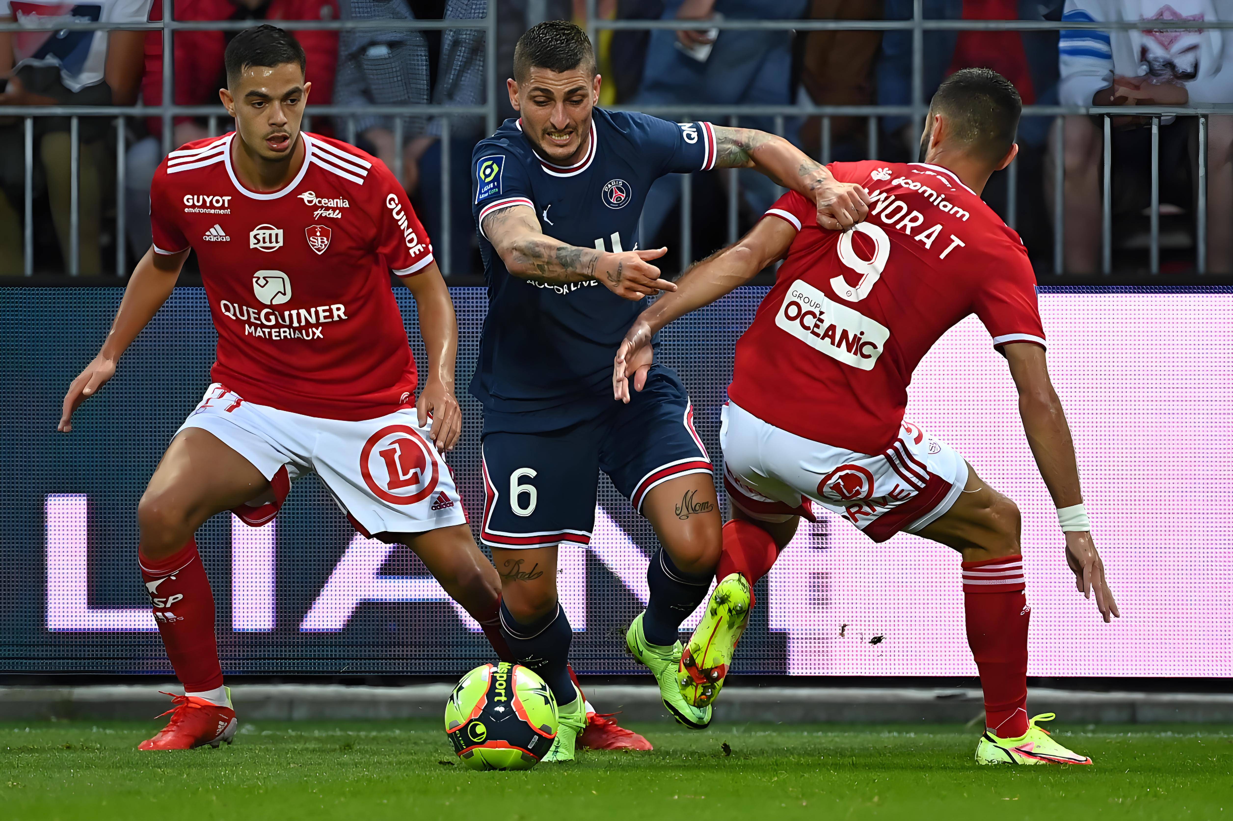 俄罗斯队在比赛中取得令人惊讶的胜利 俄罗斯队在比赛中取得令人惊讶的胜利