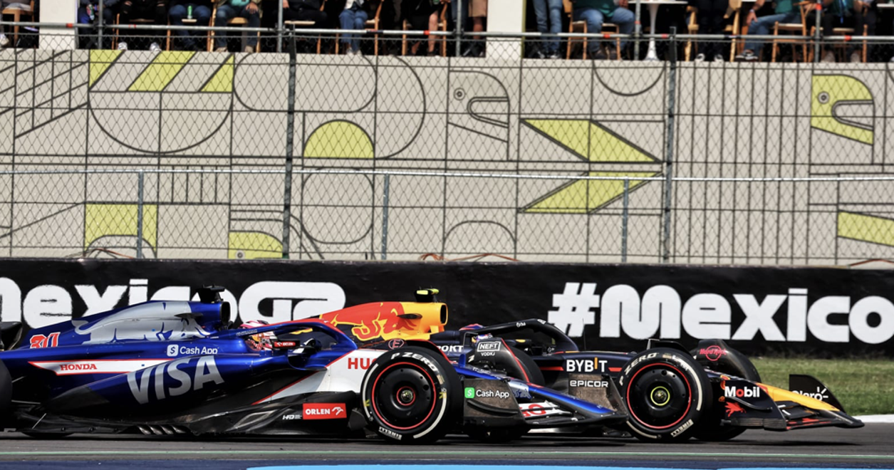 包含红牛车队鏖战迈凯伦,佩雷兹统治全场的词条 包含红牛车队鏖战迈凯伦,佩雷兹统治全场的词条