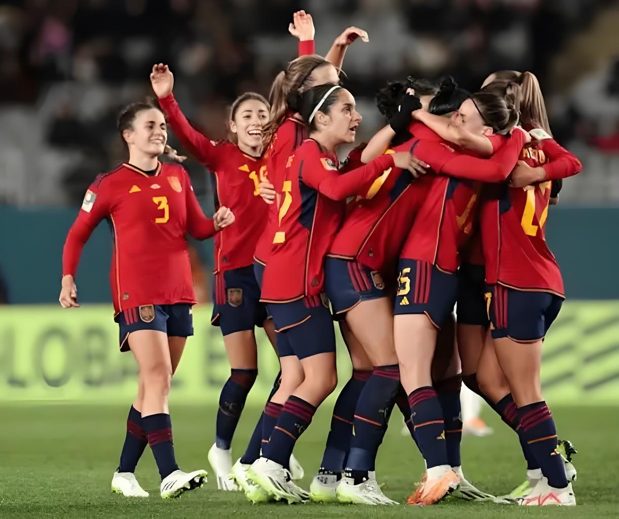 日本女足击败对手,取得关键胜利 日本女足击败对手,取得关键胜利