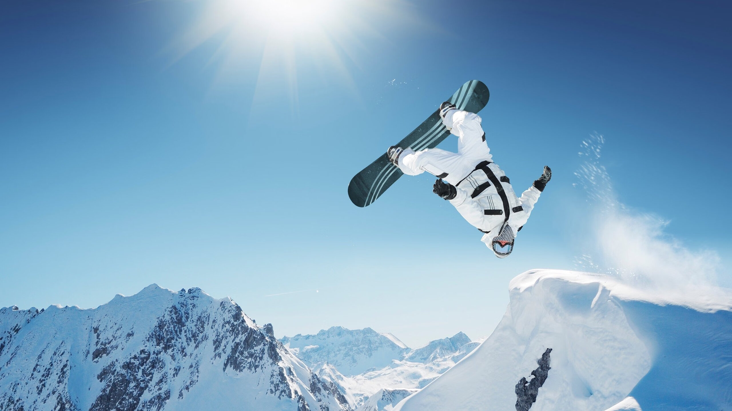 塔图姆生涯之夜闪耀,马刺团队之力击溃雷霆