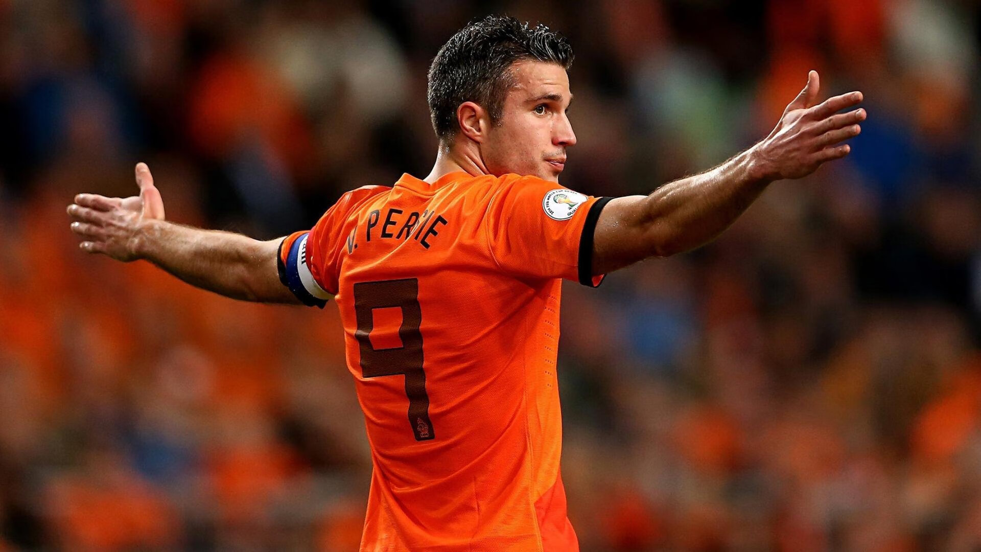 意甲焦点战之夜,库尔图瓦状态火热,守护胜利的钢铁之门